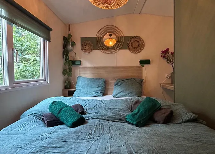 Boshuisje Met Sauna In Aldeamento Turístico